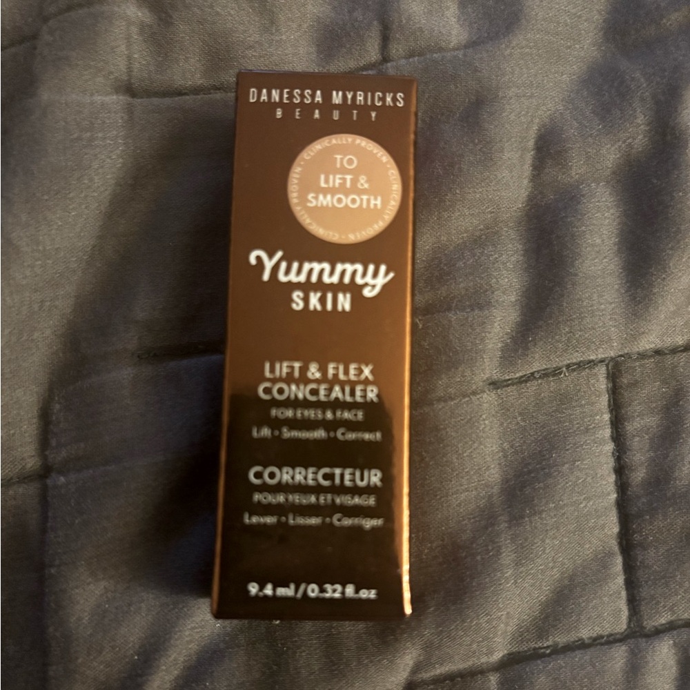Danessa Myricks Beauty Yummy Skin Lift & Flex Hydrating Concealer SHADE 6